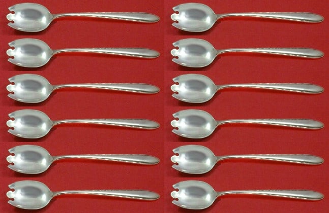 Towle Silver Flutes Sterling Silver Dessert Forks Set of 12 pcs 5 7/8 in: Towle Silver Flutes Sterling Silver Dessert Forks Set of 12 pcs 5 7/8 in This exquisite set of 12 dessert forks is crafted in sterling silver and features the elegant Silver Flutes pattern by Towle. E