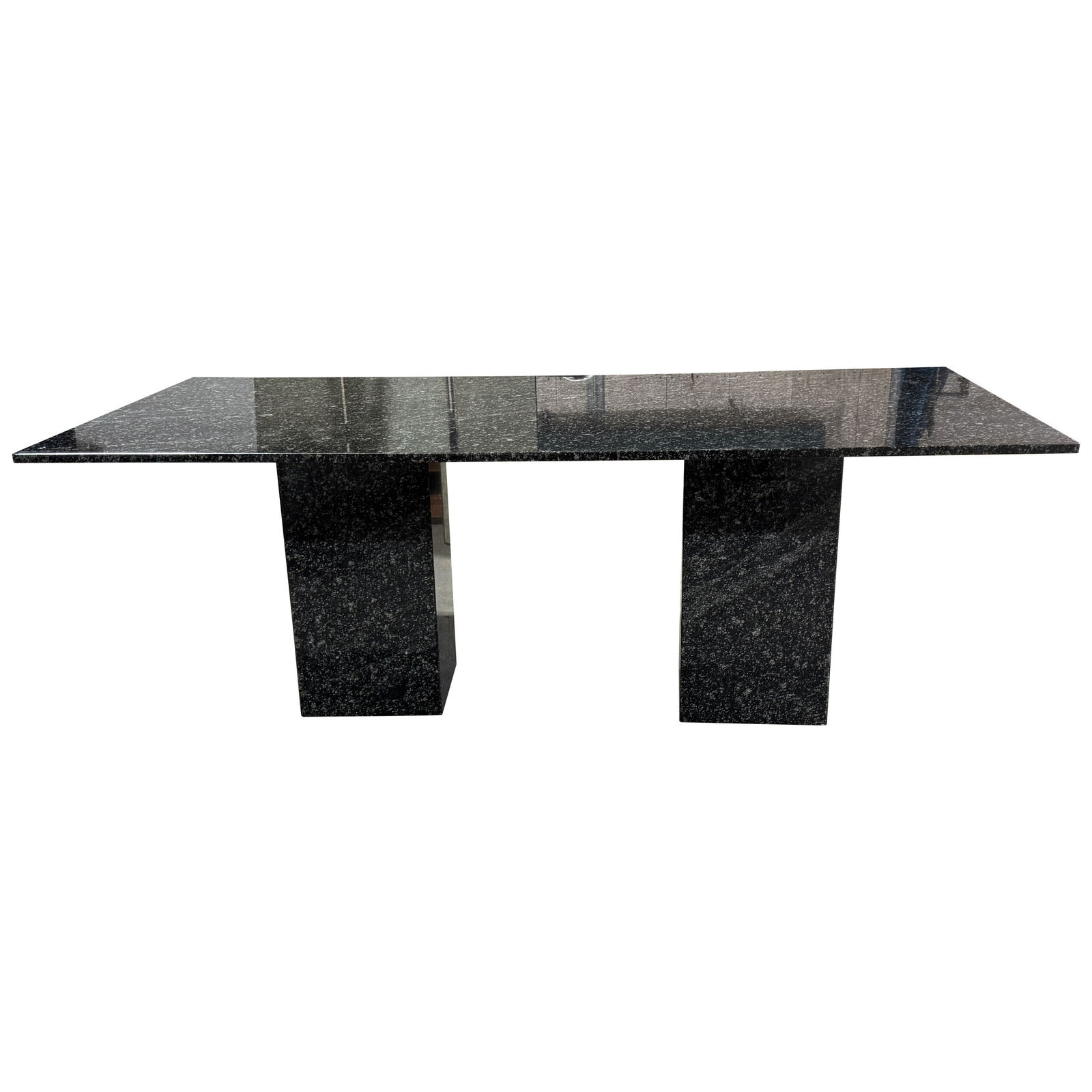 Donghia 1980s Black & White Variegated Stone Minimalist Dining Table Desk Italy: Donghia 1980s Black & White Variegated Stone Minimalist Dining Table Desk Italy Experience the elegance of this Donghia Black & White Variegated Stone Minimalist Dining Table/Desk, a stunning piece at