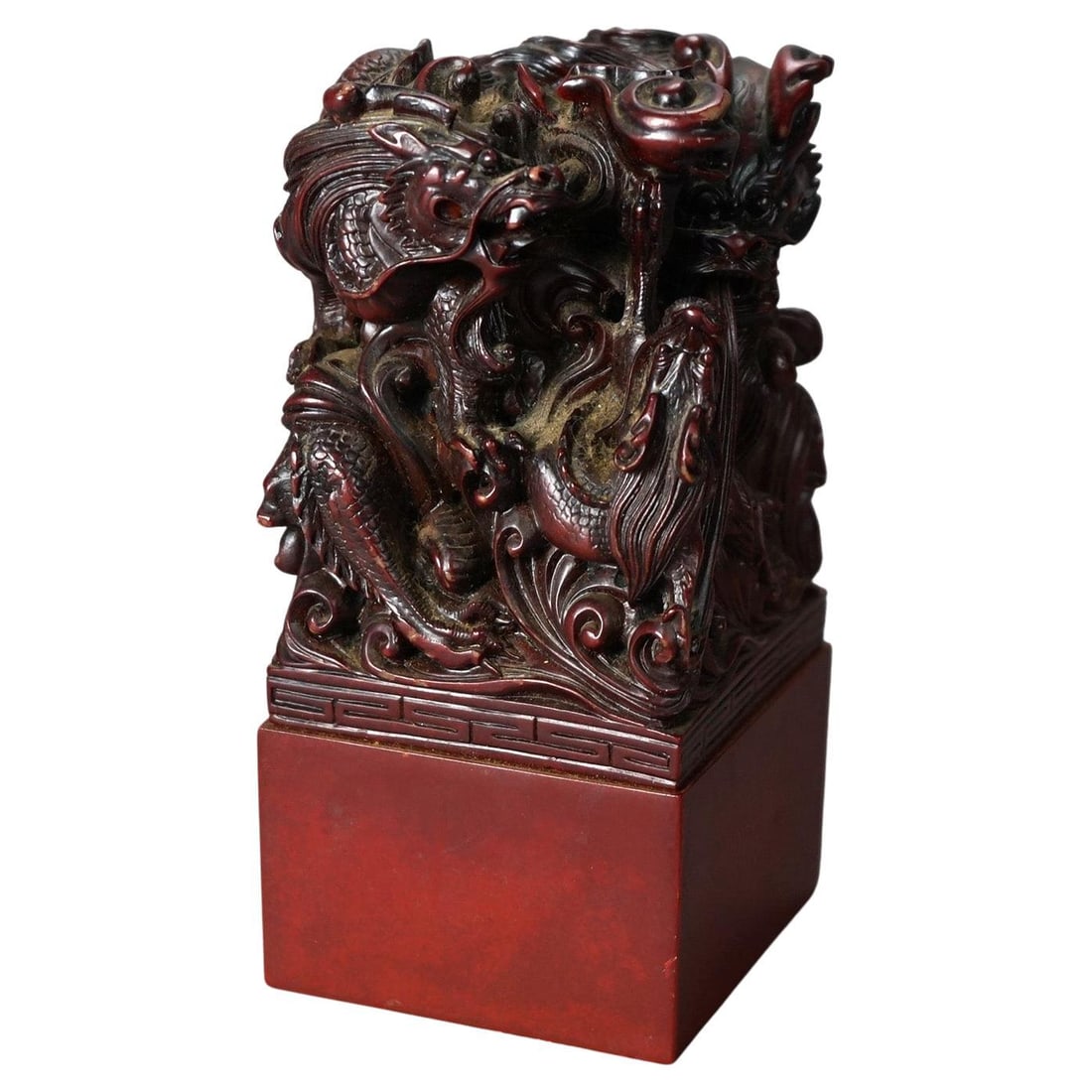 Antique Chinese Carved Hardwood Dragon Sculpture Circa 1920: Antique Chinese Carved Hardwood Dragon Sculpture Circa 1920 This exquisite antique Chinese carved hardwood figural group features intricately intertwined dragons, symbolizing power and good fortune in