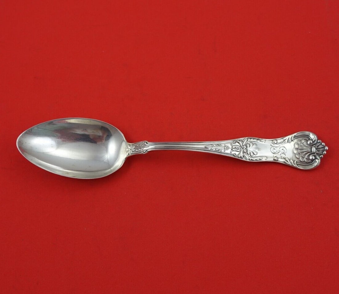 Birks Kings Sterling Silver Place Soup Spoon 7 Inch Flatware: Birks Kings Sterling Silver Place Soup Spoon 7 Inch Flatware Discover the elegance of the Kings by Birks Sterling Silver Place Soup Spoon, measuring 7 inches. This exquisite flatware piece is crafted