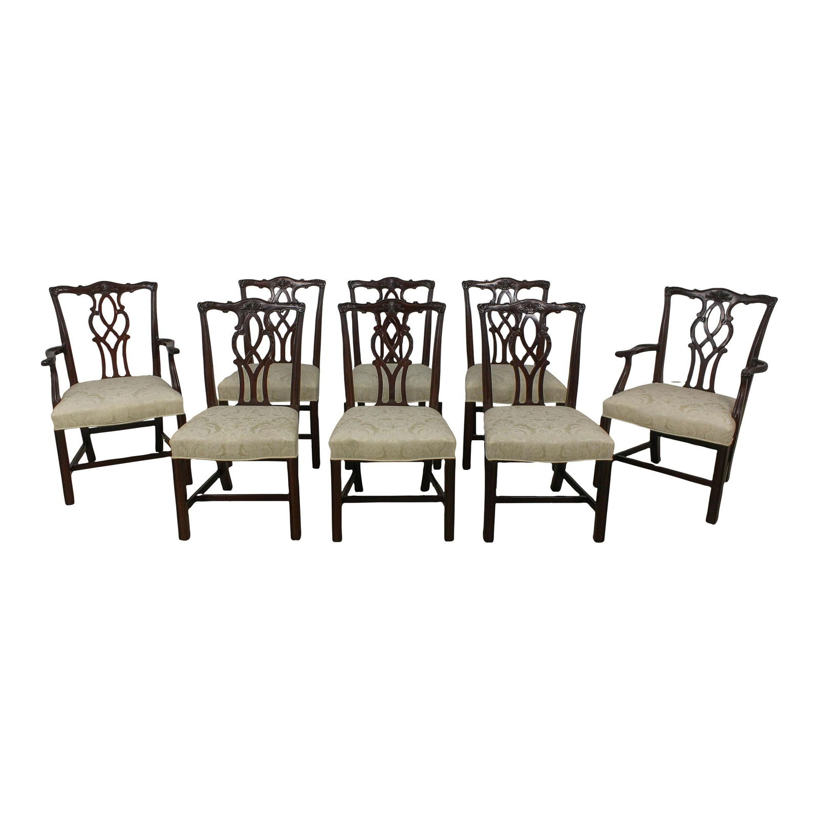 Set of 8 Kindel Oxford Chippendale Mahogany Dining Chairs: Set of 8 Kindel Oxford Chippendale Mahogany Dining Chairs Enhance your dining experience with this exquisite set of 8 Kindel Oxford Chippendale dining room chairs. Crafted from solid mahogany, these c