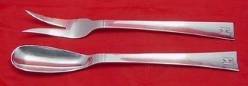 Allan Adler Sunset Sterling Silver Salad Serving Set Mono M 10.5in: Allan Adler Sunset Sterling Silver Salad Serving Set Mono M 10.5in Presenting the exquisite Sunset Salad Serving Set by Allan Adler, crafted from high-quality sterling silver. This elegant set feature