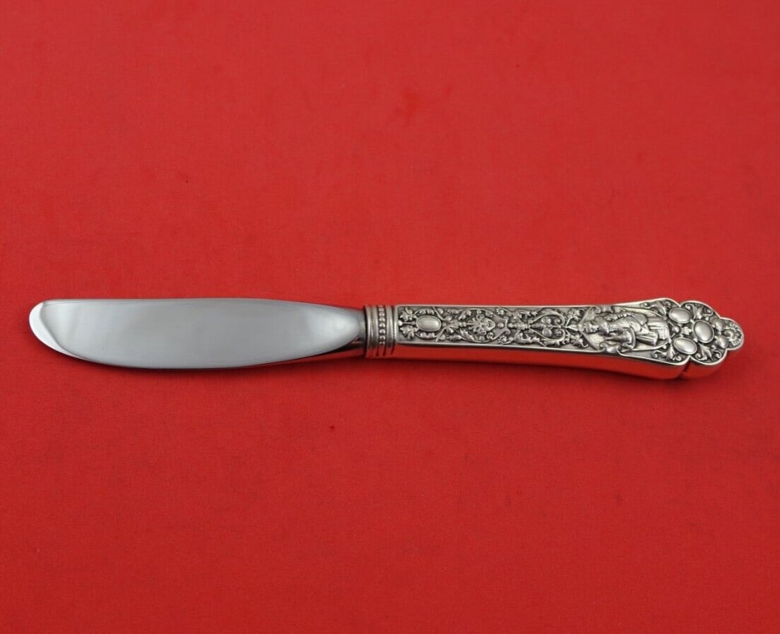 Gorham Medici Old Sterling Silver Butter Spreader 6 3/4": Gorham Medici Old Sterling Silver Butter Spreader 6 3/4" This stunning butter spreader features the Medici Old pattern by Gorham, crafted from high-quality sterling silver with a hollow handle and a m