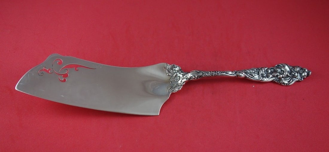 Reed & Barton Les Six Fleurs Sterling Silver Ice Cream Slice 12 1/4" (1 of 2)