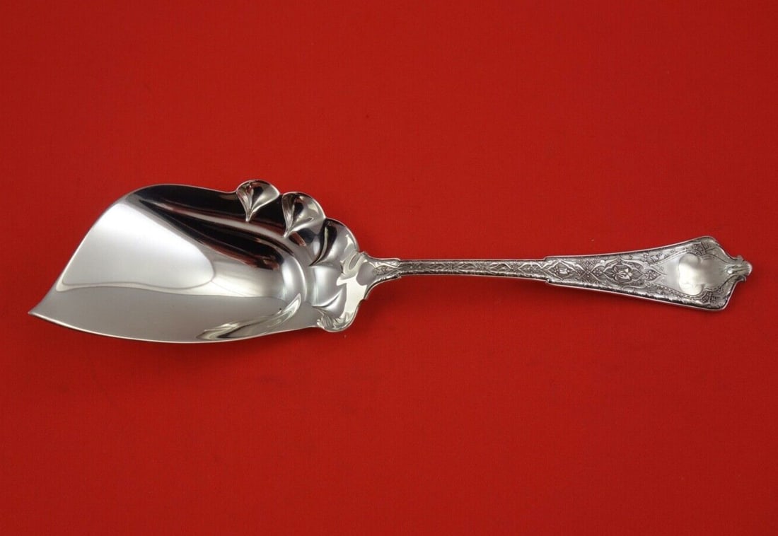 Tiffany & Co. Persian Sterling Silver Sherbet Server 8 3/4": Tiffany & Co. Persian Sterling Silver Sherbet Server 8 3/4" Experience elegance with this exquisite 8 3/4" sherbet server from Tiffany & Co., crafted in the timeless Persian pattern. Made of high-qual