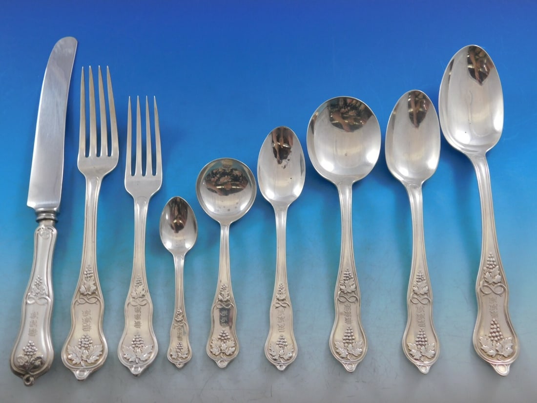Whiting Grape Sterling Silver Flatware Set 84 Pieces with Carving Set: Whiting Grape Sterling Silver Flatware Set 84 Pieces with Carving Set Discover an exquisite collection of early American craftsmanship with this 84-piece Sterling Silver Flatware Set by Whiting Manufa