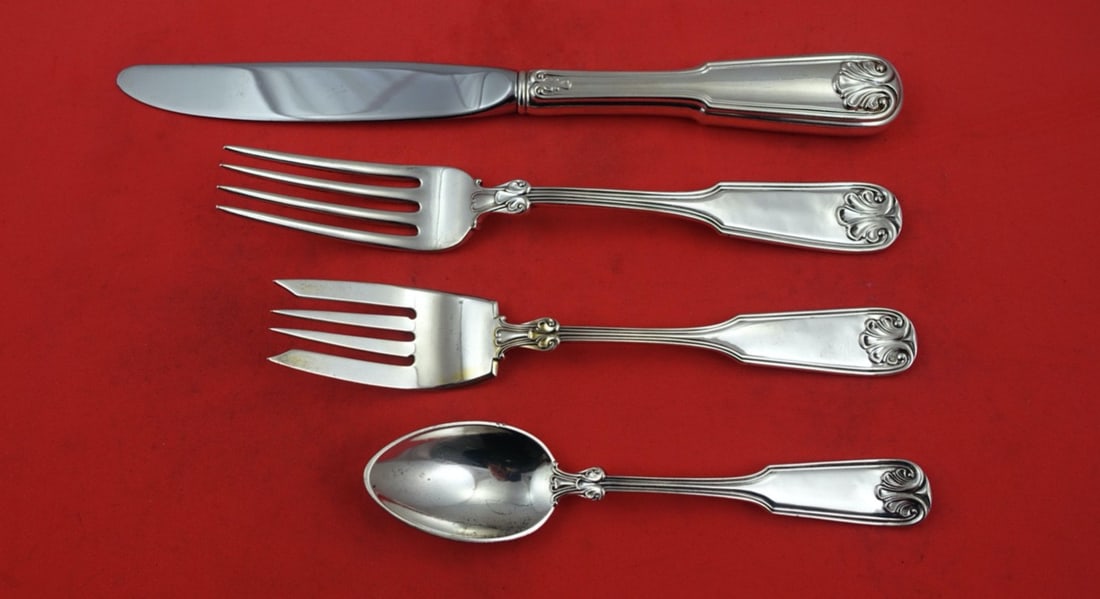 Gorham Sterling Shell Formerly Hampton 1913 4-Piece Dinner Set: Gorham Sterling Shell Formerly Hampton 1913 4-Piece Dinner Set This exquisite Gorham Sterling Shell dinner size place setting, formerly known as Hampton 1913, showcases timeless elegance and craftsman