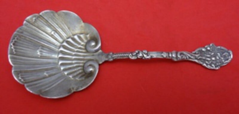 Gorham Versailles Sterling Silver Nut Spoon Shell Bowl 5 Inch (1 of 1)