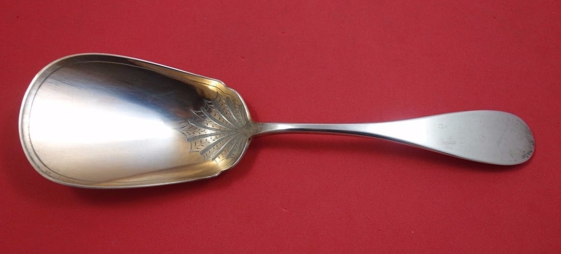 Vanderslice Yerba Buena Janin Sterling Silver Berry Spoon Rose Gold 9 1/4 Vintage: Vanderslice Yerba Buena Janin Sterling Silver Berry Spoon Rose Gold 9 1/4 Vintage This exquisite berry spoon, crafted by Vanderslice, features a stunning rose gold bright-cut finish. Made from high-qu