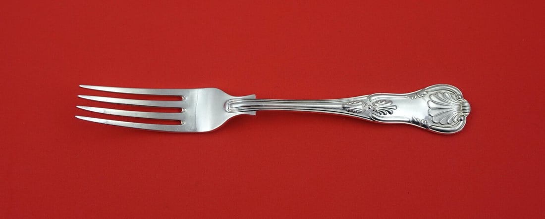 Roberts and Belk Kings Sterling Silver Dinner Fork 8 1/4 inches: Roberts and Belk Kings Sterling Silver Dinner Fork 8 1/4 inches This exquisite dinner fork from the Kings pattern by Roberts and Belk is crafted from high-quality sterling silver. Measuring 8 1/4 inch