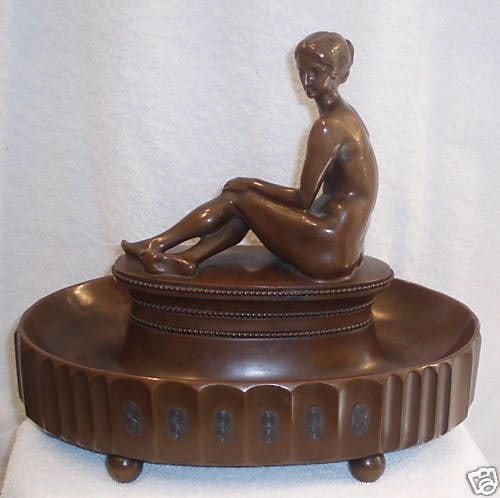 Original 1920s Art Deco Bronze Statue by H. Kirsch: Original 1920s Art Deco Bronze Statue by H. Kirsch This exquisite Art Deco bronze statue, crafted during the 1920s, showcases a beautifully detailed nude lady, making it an ideal centerpiece for any d