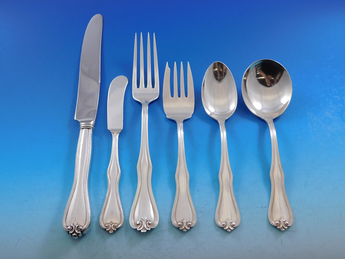 Watson Mount Vernon Sterling Silver Flatware Set for 8 - 53 Pieces with Storage Chest: Watson Mount Vernon Sterling Silver Flatware Set for 8 - 53 Pieces with Storage Chest This stunning Mount Vernon flatware set by Watson offers a complete service for eight, featuring 53 pieces crafted