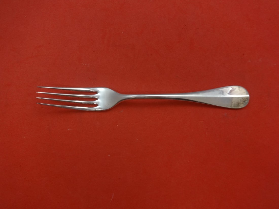 Cassetti Medallion Sterling Silver 7 Inch Salad Fork 4-Tine: Cassetti Medallion Sterling Silver 7 Inch Salad Fork 4-Tine This elegant salad fork features the Medallion pattern by Cassetti, crafted from high-quality sterling silver. This 4-tine fork measures 7 i