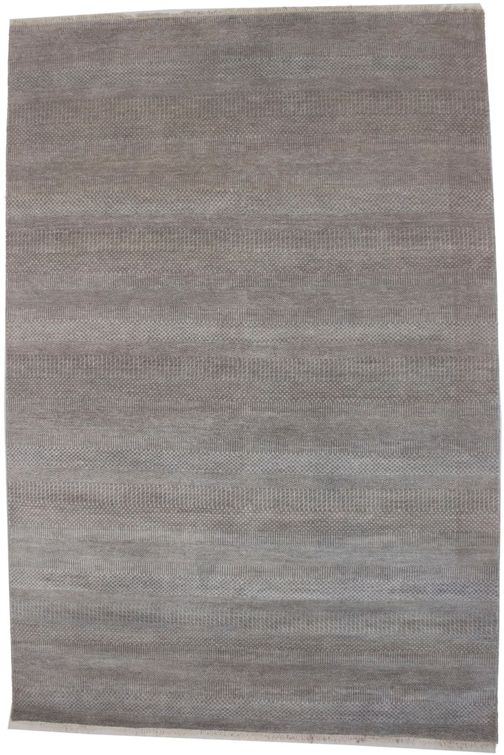 Modern Hand-Knotted Wool Area Rug 6'4 x 9'4 Khaki Beige Grass Style: Modern Hand-Knotted Wool Area Rug 6'4 x 9'4 Khaki Beige Grass Style Enhance your home decor with this exquisite Modern Khaki Grass Style Hand-Knotted Wool Oriental Rug. Measuring 6'4" x 9'4" (approxim