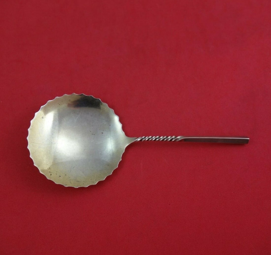 Whiting Square Twist Sterling Silver Confection Spoon Gold Wash 5.5": Whiting Square Twist Sterling Silver Confection Spoon Gold Wash 5.5" This exquisite confection spoon features the elegant Square Twist pattern by Whiting, crafted from high-quality sterling silver. Me