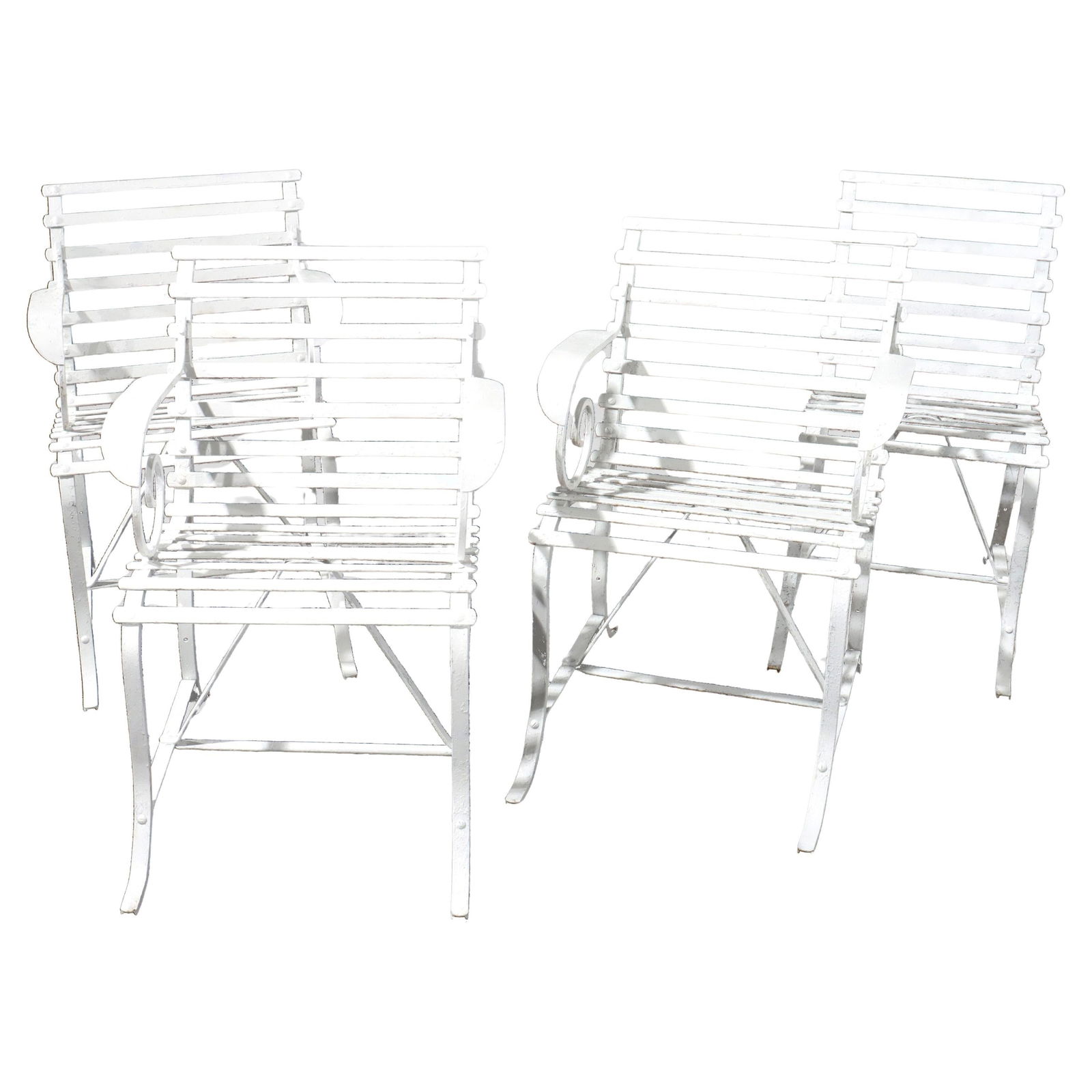 Set of 4 Antique Arts and Crafts Wrought Iron Garden Chairs c1920: Set of 4 Antique Arts and Crafts Wrought Iron Garden Chairs c1920 Enhance your outdoor space with this set of four antique Arts and Crafts painted wrought iron garden patio chairs, crafted circa 1920.