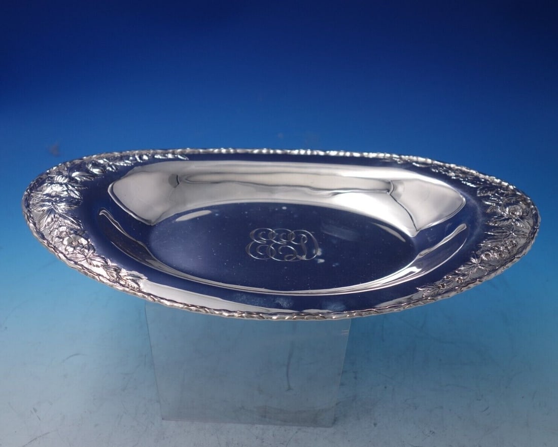 Kirk Repousse Sterling Silver Bread Tray 13 x 6.75 c.1890s Monogrammed: Kirk Repousse Sterling Silver Bread Tray 13 x 6.75 c.1890s Monogrammed This exquisite Repousse bread tray, crafted by Kirk, showcases the intricate artistry of sterling silver from the late 19th centu