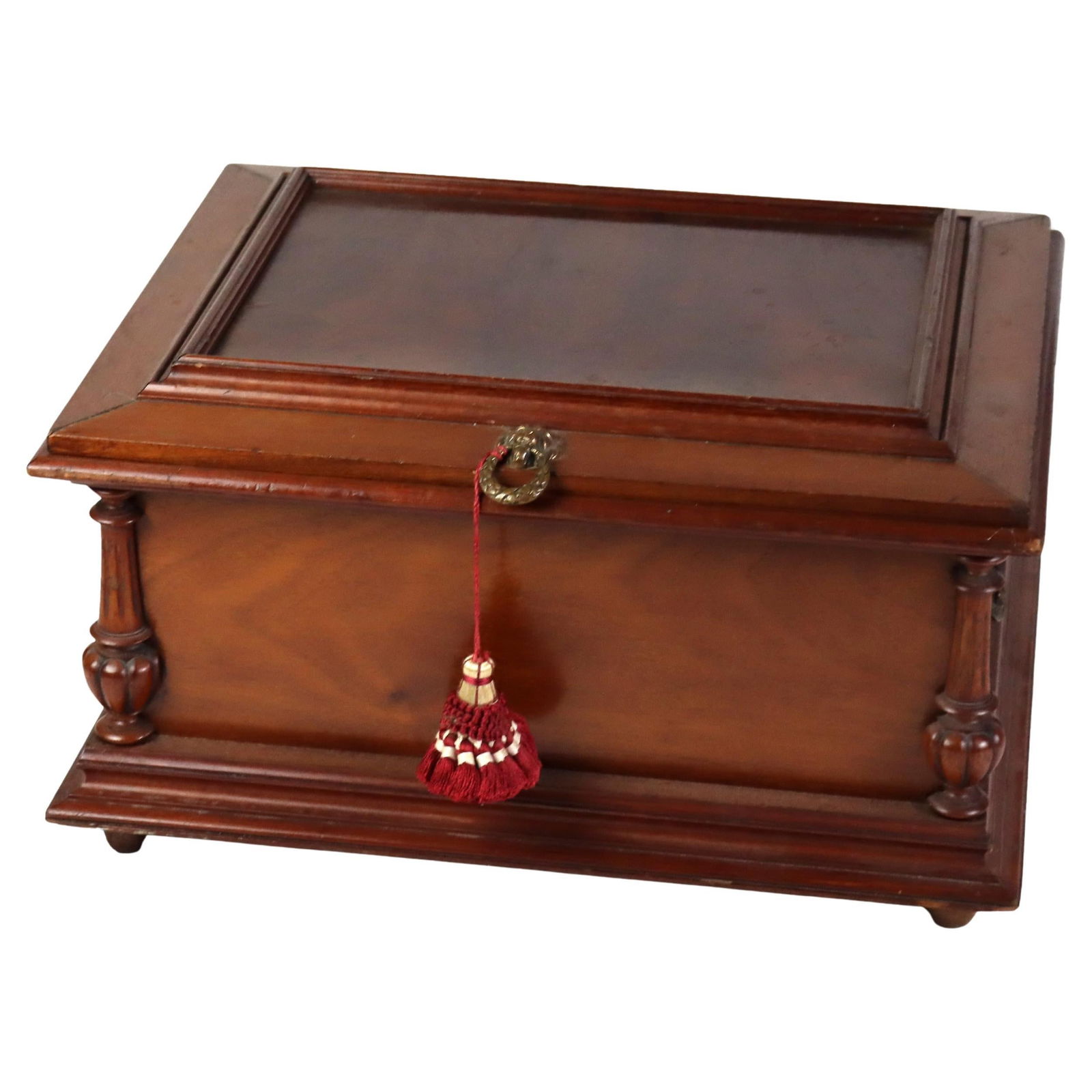 Antique German Shultz Marke Disk Player with 8 Disks C1890: Antique German Shultz Marke Disk Player with 8 Disks C1890 Discover this exquisite antique German Shultz Marke disk player, crafted around 1890. Featuring a beautifully detailed wooden case, this uniq