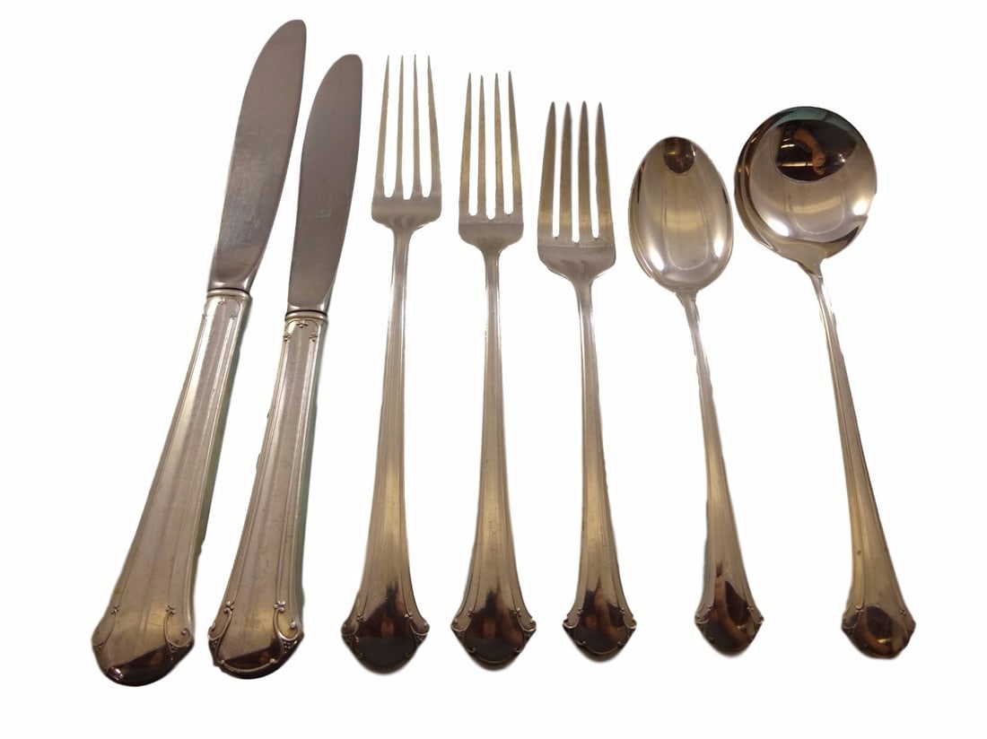Towle Chippendale Sterling Silver Flatware Set for 8 65 Pieces with Storage Chest: Towle Chippendale Sterling Silver Flatware Set for 8 65 Pieces with Storage Chest This exquisite Chippendale flatware service by Towle offers a stunning 65-piece dinner set designed for 8, showcasing