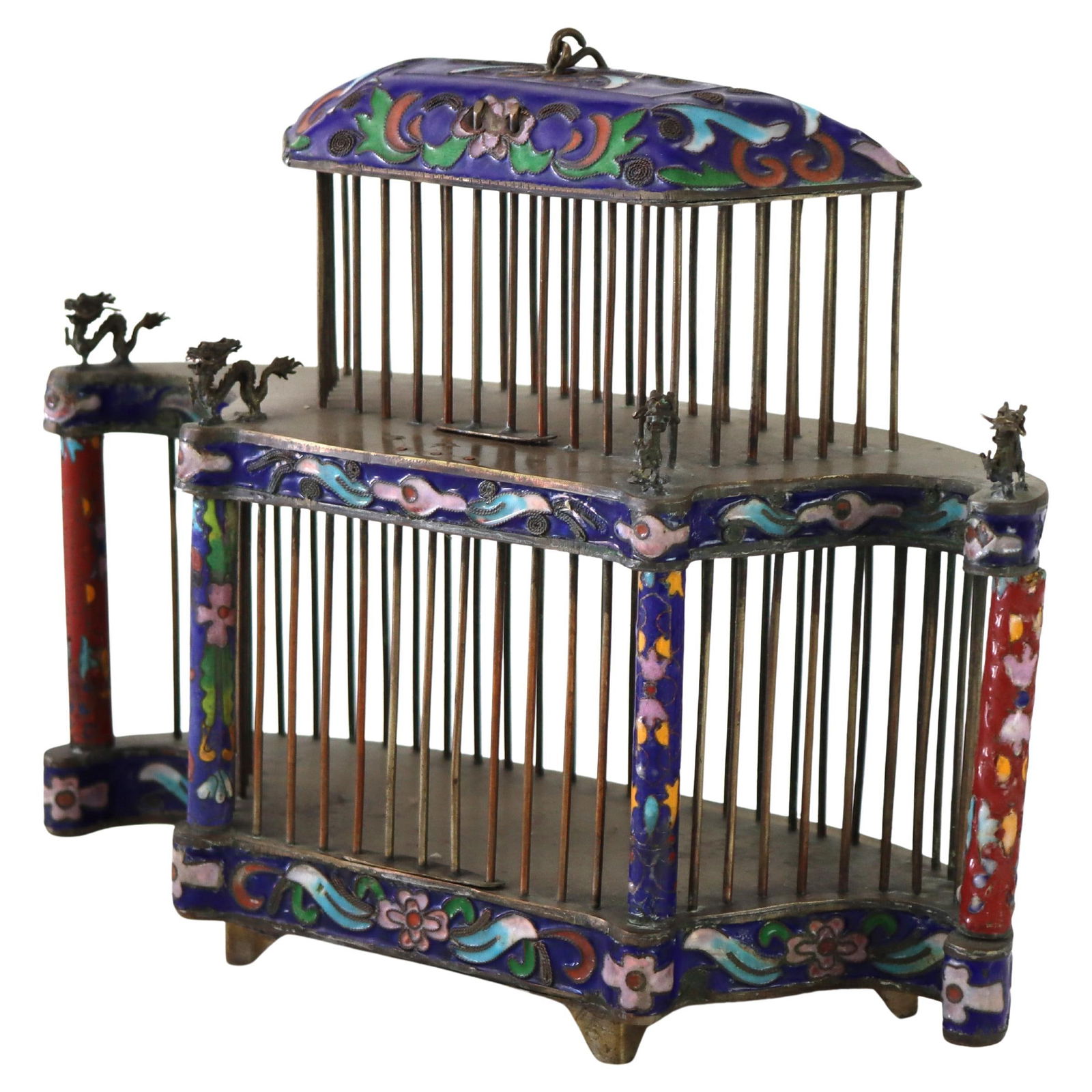 Chinese Cloisonne Enamel Cage with Floral Design and Dragon Accents circa 1900: Chinese Cloisonne Enamel Cage with Floral Design and Dragon Accents circa 1900 This antique Chinese cage from circa 1900 exemplifies the intricate art of cloisonne enameling. Adorned with vibrant flor