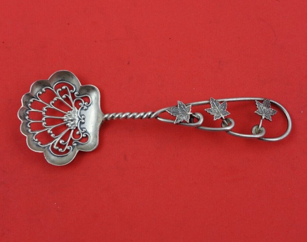 Gorham Sterling Silver 5 Inch Nut Spoon Grape Leaves Design: Gorham Sterling Silver 5 Inch Nut Spoon Grape Leaves Design This exquisite Gorham Sterling Silver Nut Spoon features a charming grape leaves wirework design, making it an elegant addition to your serv