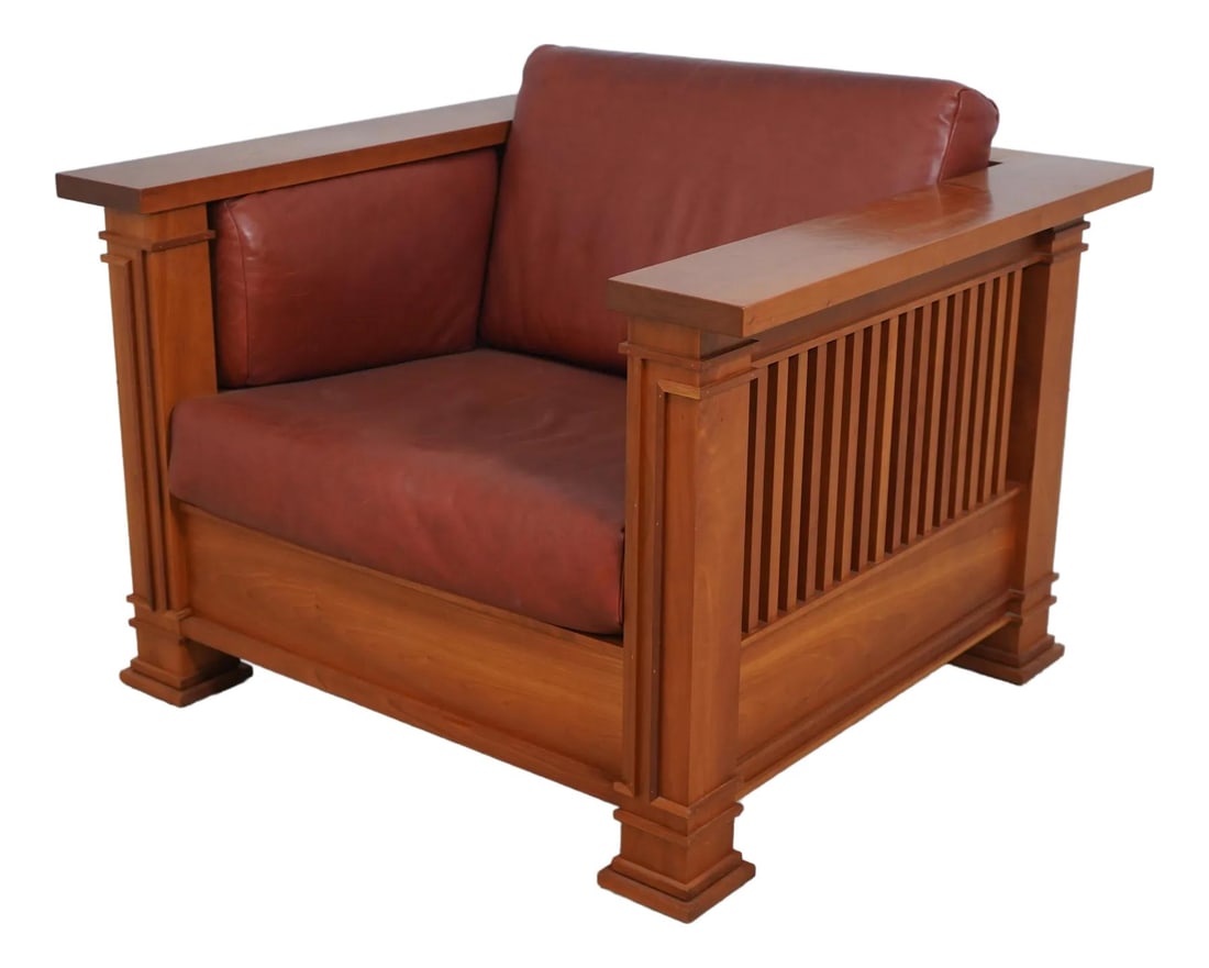 Swartzendruber Arts & Crafts Cherry Leather Cube Chair 25 Years Old: Swartzendruber Arts & Crafts Cherry Leather Cube Chair 25 Years Old This Swartzendruber Arts & Crafts Cube Chair is a timeless piece that embodies the quality and craftsmanship of the Arts & Crafts mo