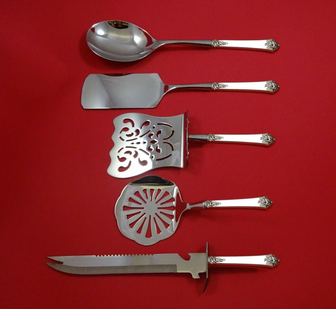 Royal Crest Castle Rose Sterling Silver 5pc Brunch Serving Set: Royal Crest Castle Rose Sterling Silver 5pc Brunch Serving Set Enhance your brunch gatherings with this exquisite 5-piece brunch serving set from Royal Crest, featuring the elegant Castle Rose pattern