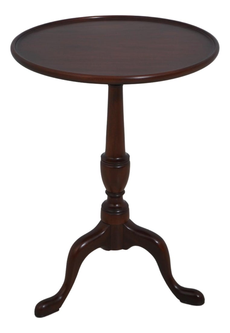Georgian Style Mahogany Candle Stand Table with Pedestal Base by Henkel Harris: Georgian Style Mahogany Candle Stand Table with Pedestal Base by Henkel Harris This Georgian style pedestal side table by Henkel Harris features high-quality mahogany construction with a round top, tu