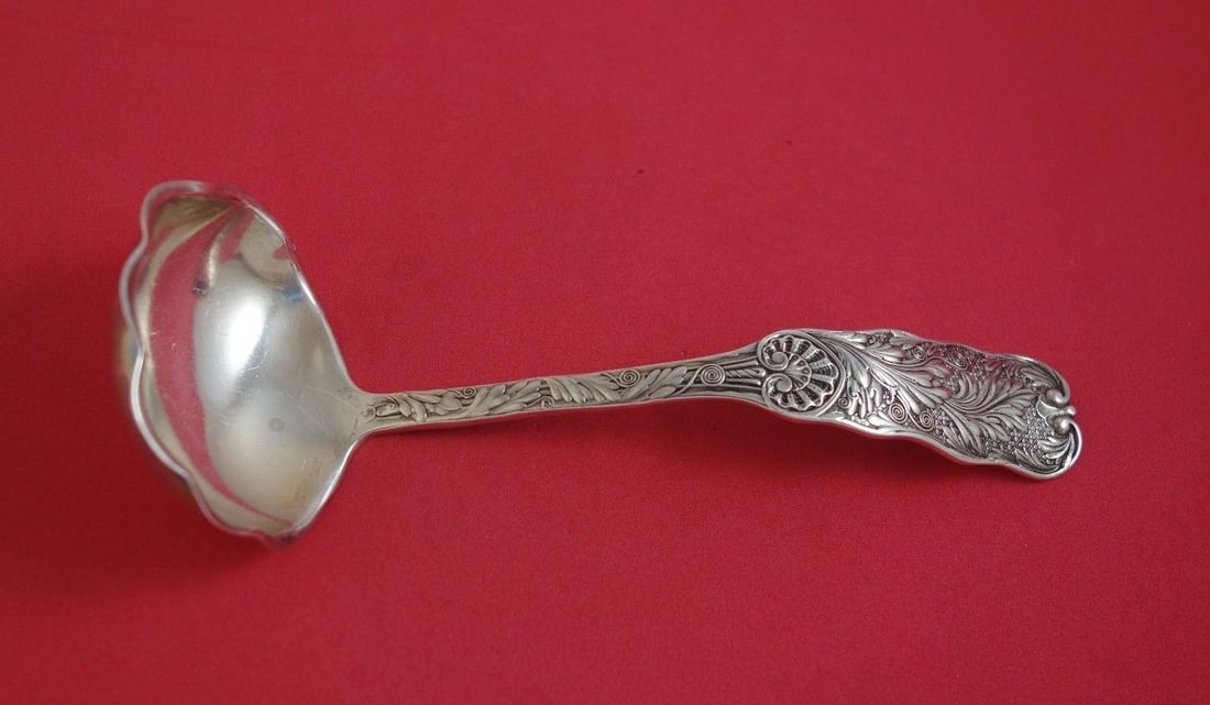 Gorham Saint Cloud Sterling Silver Fluted Gravy Ladle 7 Inch: Gorham Saint Cloud Sterling Silver Fluted Gravy Ladle 7 Inch This exquisite gravy ladle from the Saint Cloud pattern by Gorham features a classic fluted design and is crafted from high-quality sterlin