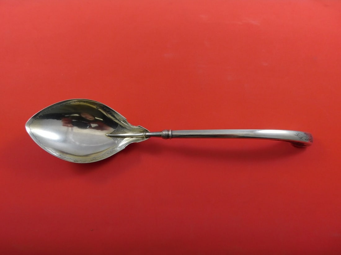 Gorham Angelo Sterling Silver 10 Inch Vegetable Serving Spoon Brite-Cut: Gorham Angelo Sterling Silver 10 Inch Vegetable Serving Spoon Brite-Cut This exquisite 10" vegetable serving spoon is crafted from sterling silver and features the elegant Angelo pattern by Gorham, kn