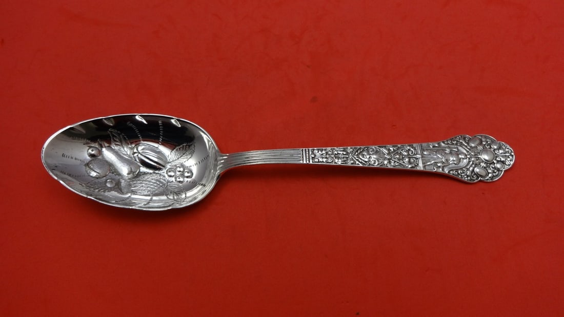 Gorham Medici Old Sterling Silver Berry Spoon 8.5 inch Embossed Fruit Design: Gorham Medici Old Sterling Silver Berry Spoon 8.5 inch Embossed Fruit Design This exquisite Medici Old Berry Spoon by Gorham is a stunning piece crafted from high-quality sterling silver. The spoon fe