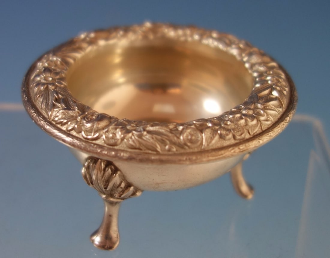 Kirk Repousse Sterling Silver Footed Salt Dip 2.5 inches (1 of 5)