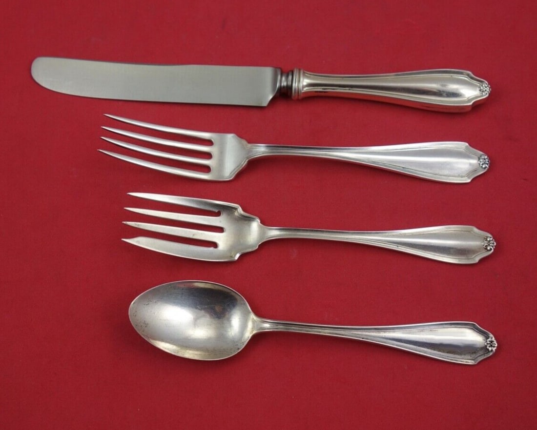 Whiting Stratford Sterling Silver 4-Piece Flatware Set: Whiting Stratford Sterling Silver 4-Piece Flatware Set Enhance your dining experience with this elegant 4-piece regular setting in the Stratford pattern by Whiting. Crafted from high-quality sterling