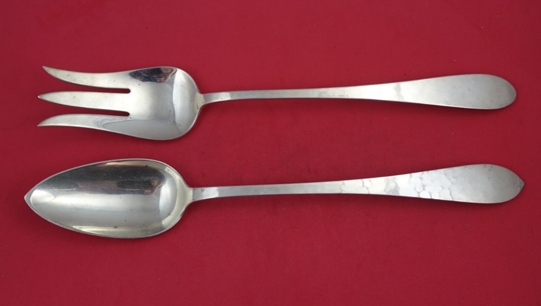 Porter Blanchard Pointed Sterling Silver Salad Serving Set 2pc 13": Porter Blanchard Pointed Sterling Silver Salad Serving Set 2pc 13" This exquisite 2-piece salad serving set, crafted by Porter Blanchard, showcases the elegant 'Pointed' pattern. Each piece measures 1