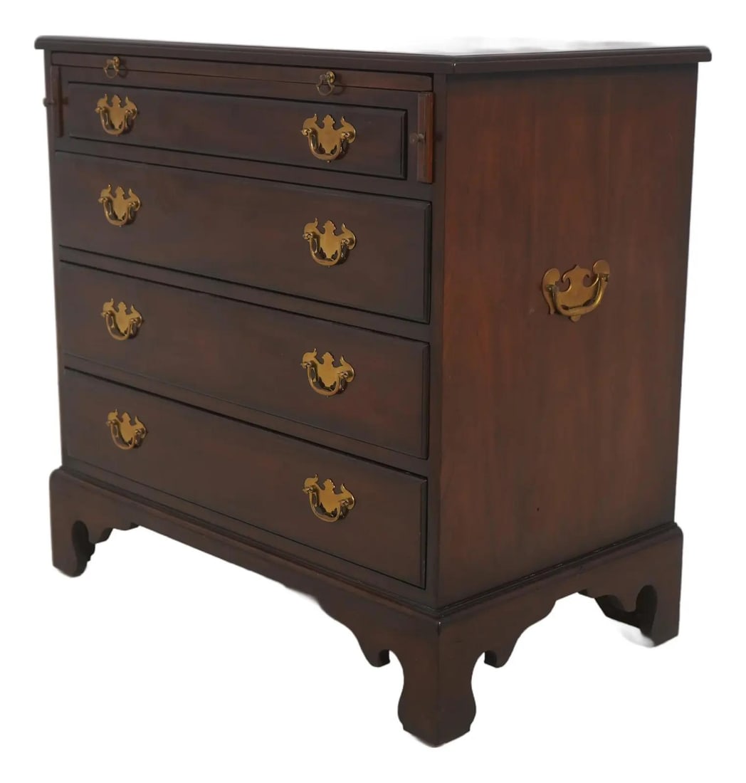 Mahogany Bachelor Chest Colonial Williamsburg WA-1031 with Pull-Out Shelf: Mahogany Bachelor Chest Colonial Williamsburg WA-1031 with Pull-Out Shelf This Kittinger WA-1031 Colonial Williamsburg bachelor chest features a traditional 18th-century inspired design, crafted from