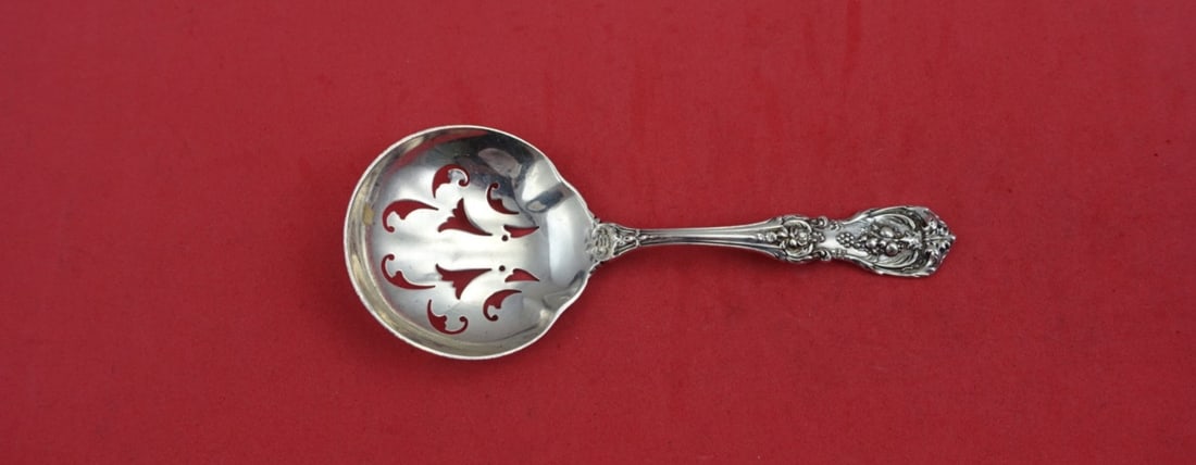 Reed and Barton Francis I Sterling Silver Nut Spoon 4 3/4" Rare Extra Piercings: Reed and Barton Francis I Sterling Silver Nut Spoon 4 3/4" Rare Extra Piercings Discover the exquisite Francis I Old nut spoon by Reed and Barton, crafted from high-quality sterling silver. This servi
