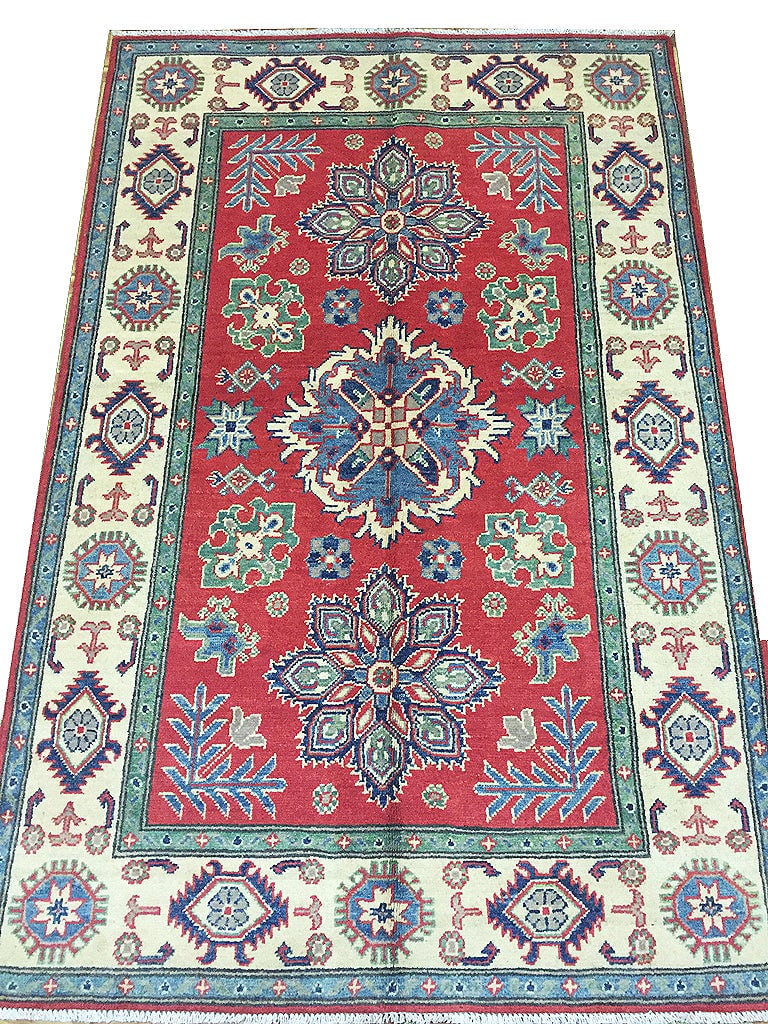 4' x 6' Handmade Wool Kazak Area Rug Red Artisan Craftsmanship: 4' x 6' Handmade Wool Kazak Area Rug Red Artisan Craftsmanship Free continental US Shipping Discover the timeless elegance of this 4' x 6.1' Handmade Wool Kazak Rug, a stunning piece of artisanal craf