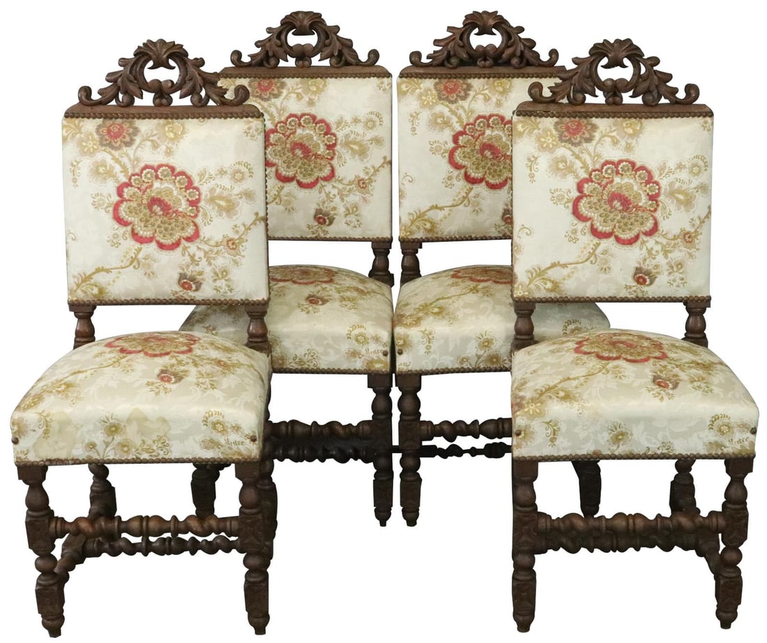 Vintage Renaissance Dining Chairs Set Carved Oak 1880 Hunting Style: Vintage Renaissance Dining Chairs Set Carved Oak 1880 Hunting Style This set of Vintage Renaissance Dining Chairs showcases exquisite craftsmanship with intricately carved oak and a unique Hunting Sty