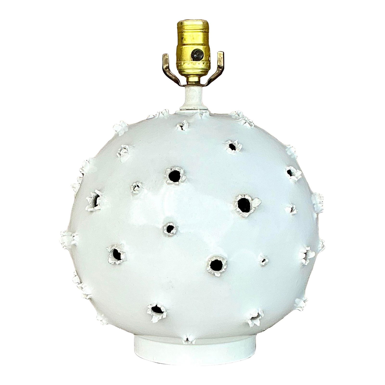 Vintage Boho Studio Pottery Lamp with Unique Punctured Design: Vintage Boho Studio Pottery Lamp with Unique Punctured Design Enhance your living space with this Vintage Boho Studio Pottery Punctured Lamp. This handcrafted lamp features a unique punctured design t