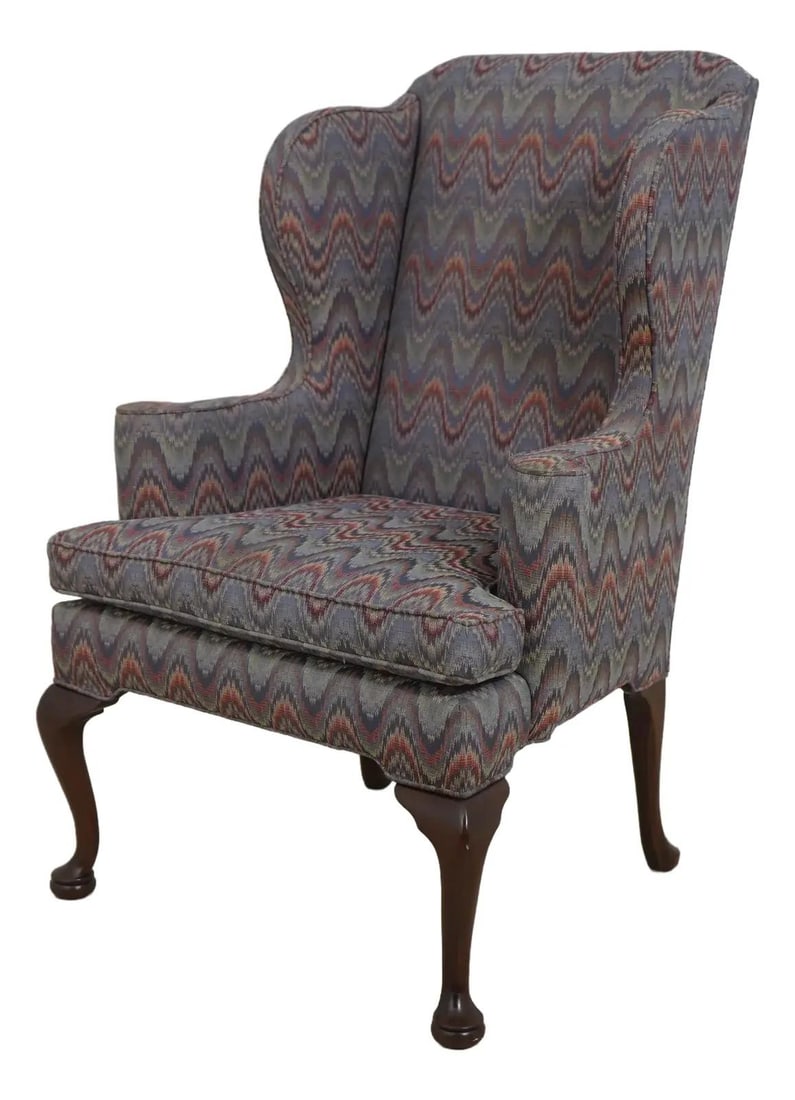 Kittinger WA-1065 Colonial Williamsburg Mahogany Wing Chair Elegant Design: Kittinger WA-1065 Colonial Williamsburg Mahogany Wing Chair Elegant Design This Kittinger Colonial Williamsburg WA-1065 Wing Chair features a classic design crafted from high-quality mahogany, showcas