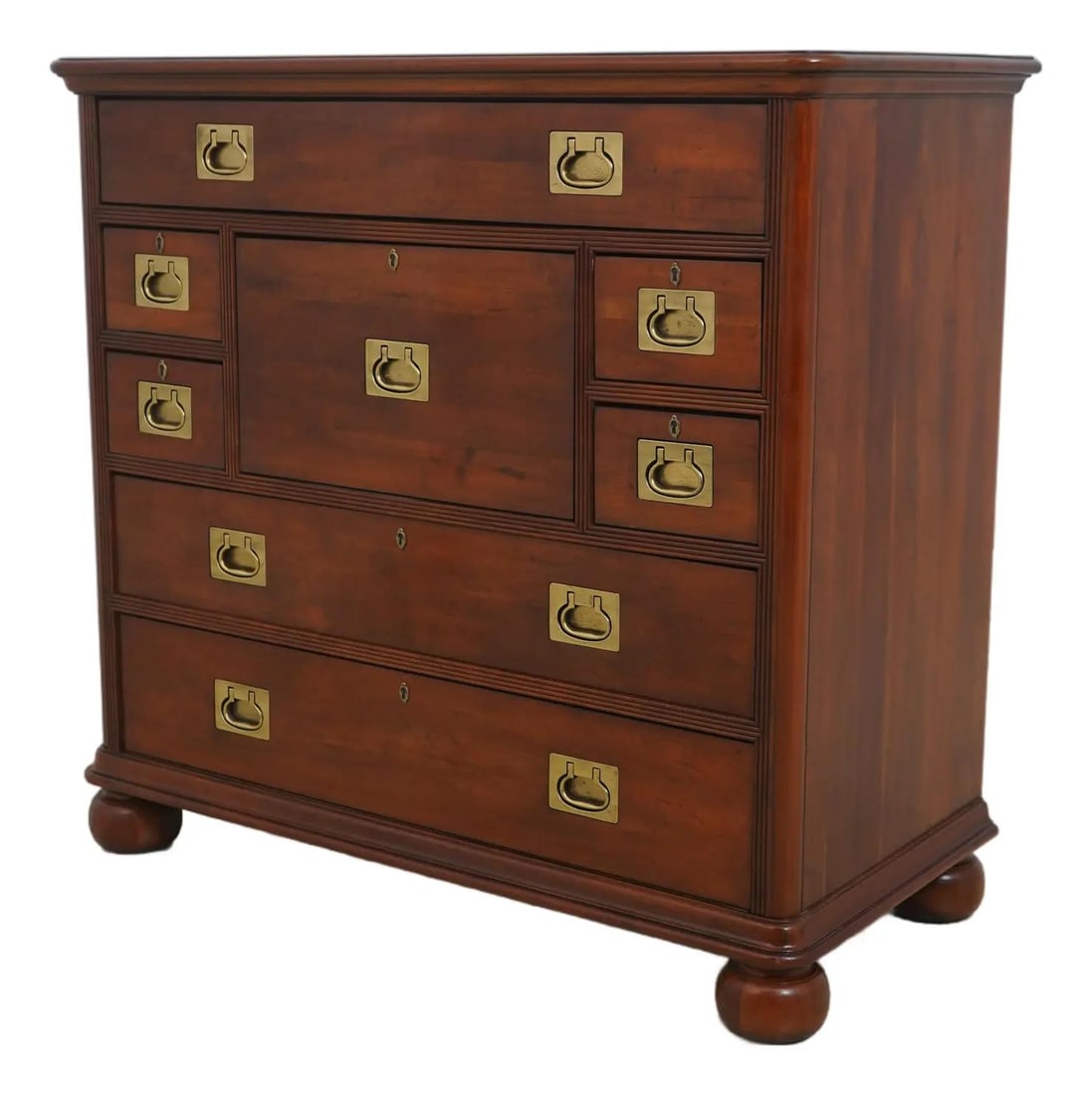 Henredon Registry Cherry Campaign 8 Drawer Dresser Quality Construction: Henredon Registry Cherry Campaign 8 Drawer Dresser Quality Construction This exquisite Henredon Registry Cherry Campaign Style 8 Drawer Dresser, approximately 30 years old, showcases a timeless design