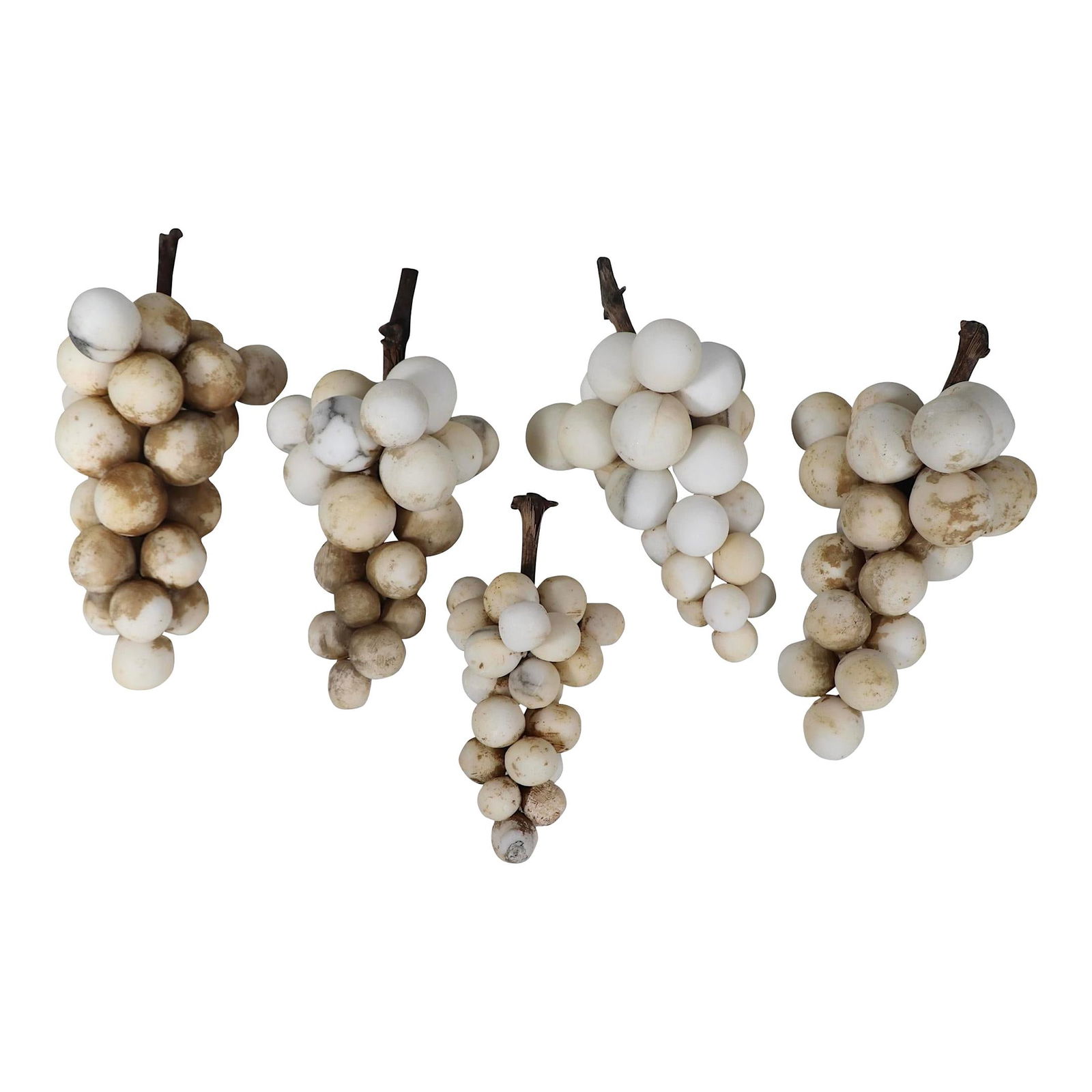 Set of 5 Vintage Alabaster Grape Clusters Made in Italy 1940s 1960s: Set of 5 Vintage Alabaster Grape Clusters Made in Italy 1940s 1960s Enhance your decor with this exquisite lot of five vintage alabaster grape clusters, crafted in Italy between the 1940s and 1960s. E