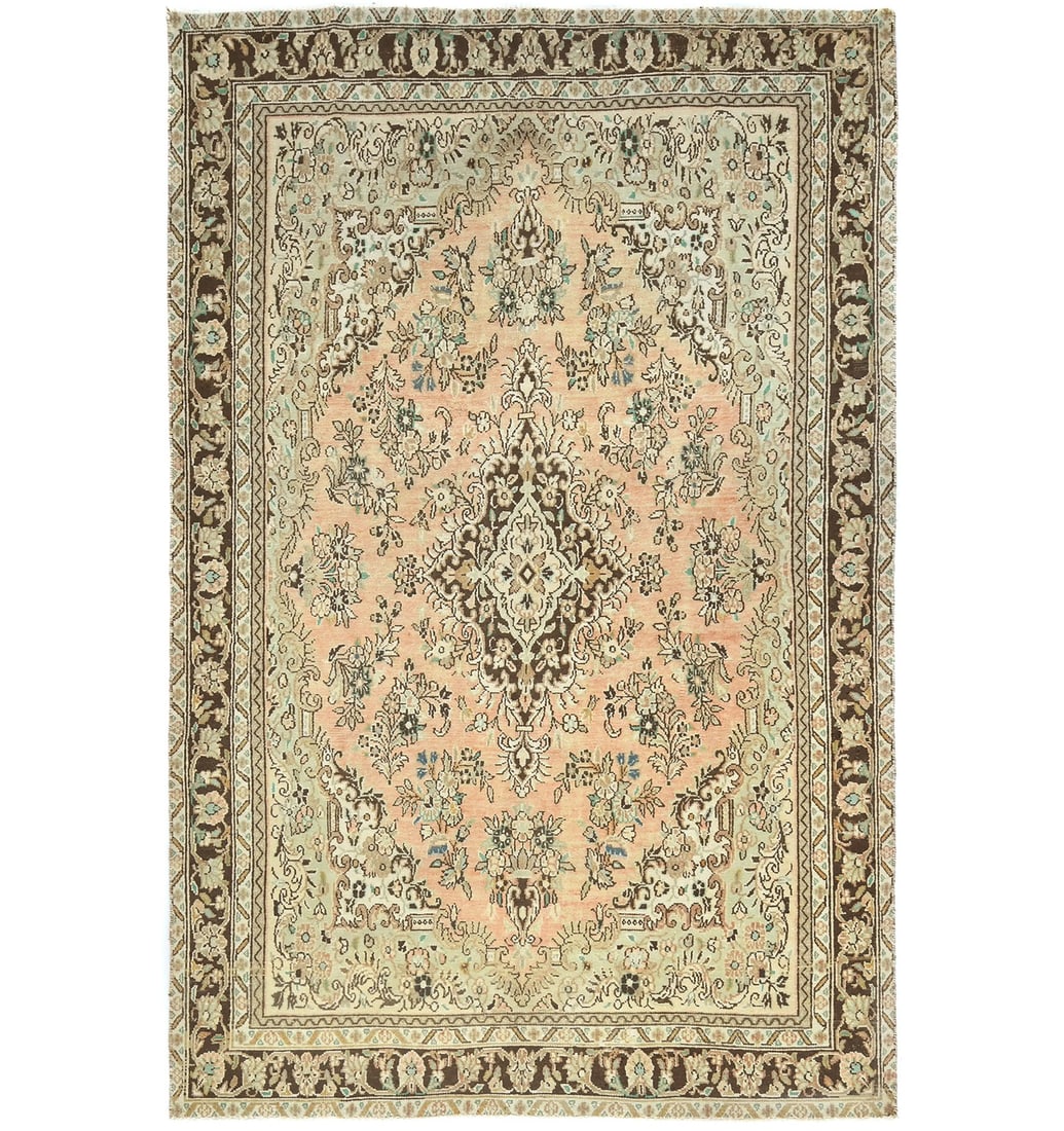 Vintage Handmade Floral Design Oriental Rug 6'5 x 9'11 Wool Carpet: Vintage Handmade Floral Design Oriental Rug 6'5 x 9'11 Wool Carpet Enhance your living space with this stunning semi-antique oriental rug, featuring a charming floral design that adds a touch of vinta