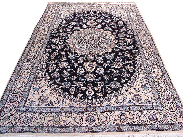 Authentic Persian Nain Rug 5 x 8 Wool and Silk Handwoven Iran Signed: Authentic Persian Nain Rug 5 x 8 Wool and Silk Handwoven Iran Signed Free continental US Shipping This authentic Persian Nain rug from Iran features a luxurious blend of wool and silk. Measuring 5 x 8