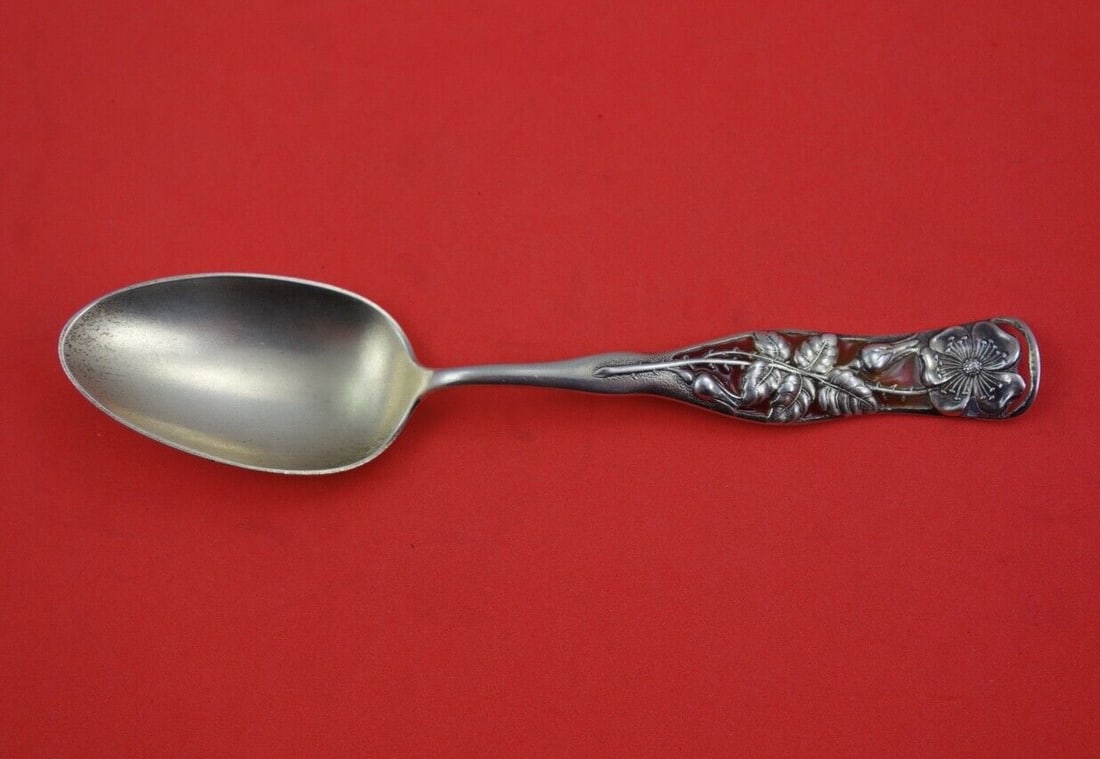 Shiebler Flora Sterling Silver Teaspoon #7 Light Vermeil Pierced 5 5/8": Shiebler Flora Sterling Silver Teaspoon #7 Light Vermeil Pierced 5 5/8" This exquisite Flora pattern teaspoon by Shiebler is crafted from sterling silver with a light vermeil finish. Measuring 5 5/8 i