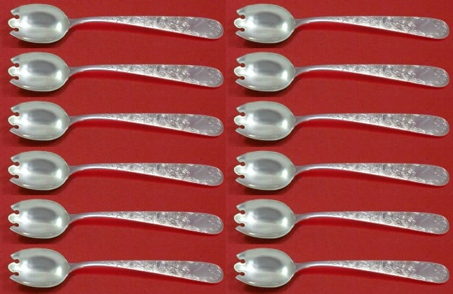 Kirk Old Maryland Engraved Sterling Silver Dessert Fork Set 12 pcs 6": Kirk Old Maryland Engraved Sterling Silver Dessert Fork Set 12 pcs 6" Discover this exquisite set of 12 Old Maryland Engraved dessert forks, crafted from high-quality sterling silver by Kirk. Each for