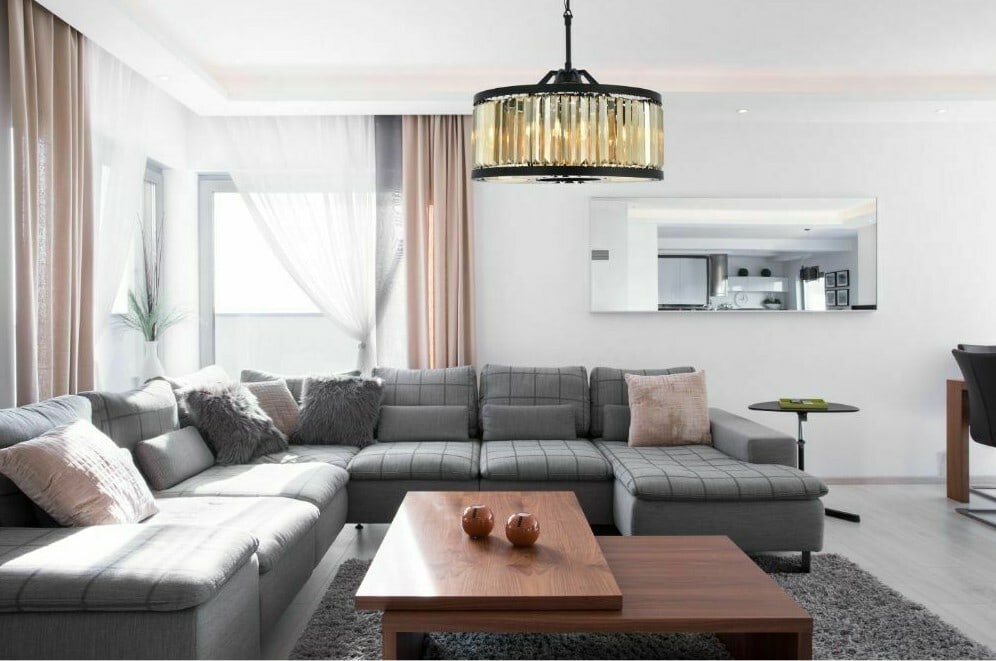 Elegant Lighting Chelsea 8-Light Matte Black Chandelier with Golden Teak Crystals: Elegant Lighting Chelsea 8-Light Matte Black Chandelier with Golden Teak Crystals Elevate your space with this stunning Golden Teak Crystal Chandelier, featuring 8 lights and a modern matte black fini