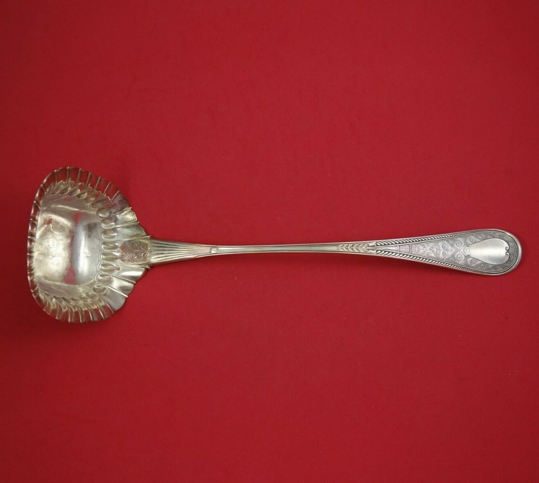 Gorham Hindostanee Sterling Silver Soup Ladle 12.5 Inch Scalloped Bowl: Gorham Hindostanee Sterling Silver Soup Ladle 12.5 Inch Scalloped Bowl This exquisite sterling silver soup ladle is crafted by Gorham in the elegant Hindostanee pattern. With a generous scalloped bowl