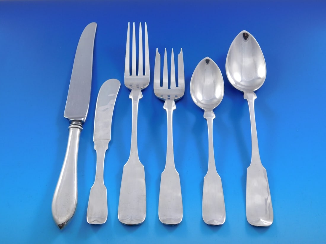 Sturbridge 72-Piece Sterling Silver Flatware Set by Old Newbury Crafters: Sturbridge 72-Piece Sterling Silver Flatware Set by Old Newbury Crafters Discover the elegance of the Sturbridge Sterling Silver Flatware Set, a stunning 72-piece collection crafted by Old Newbury Cra