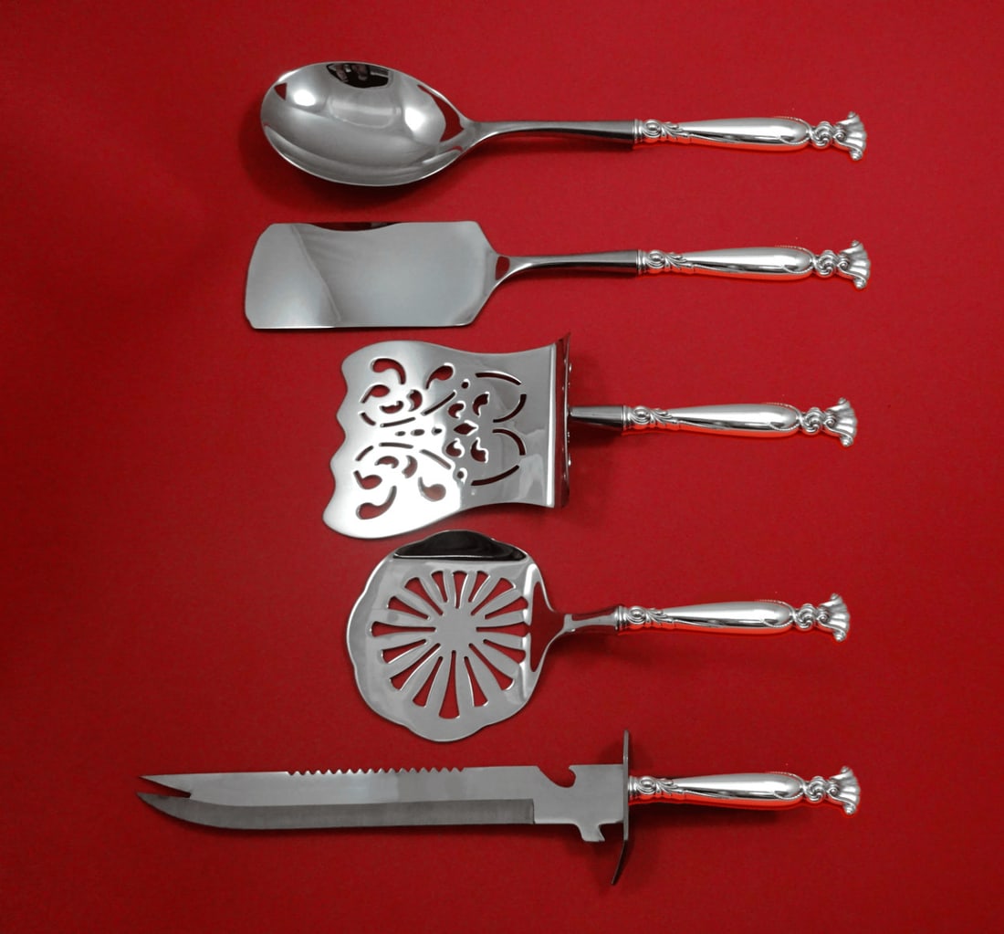 Wallace Romance of the Sea Sterling Silver 5pc Brunch Serving Set: Wallace Romance of the Sea Sterling Silver 5pc Brunch Serving Set Enhance your dining experience with this exquisite 5-piece brunch serving set from Wallace, featuring the elegant "Romance of the Sea"